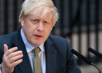 Британія має відправити небойові підрозділи в Україну вже зараз — Борис Джонсон