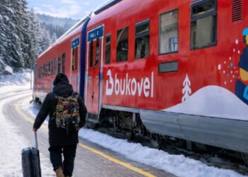 Деньги, горы и бесплатное жилье: как студенту заработать до 65 000 грн в Буковеле