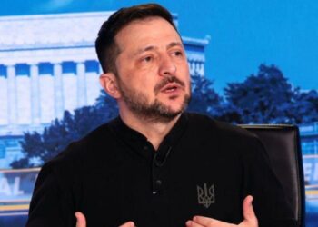 “Они так долго не продержатся”: Зеленский спрогнозировал крах армии РФ за два года