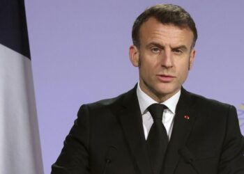 Макрон закликав Європу діяти як глобальна сила