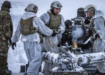 Велика Британія подвоює військову присутність у Норвегії