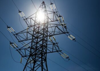 Идеальная схема обмана: Попенко раскрыл, как власть избегает ответственности за тарифы