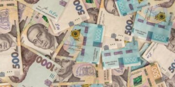 Деньги на детей и новые правила для малоимущих: что изменилось в соцвыплатах