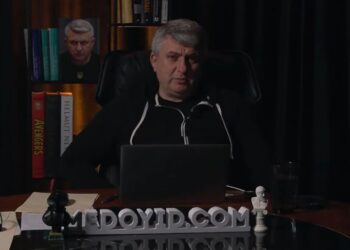 “Предательство тех, кто на себе тянет фронт”: Романенко о коррупции привилегированной элиты под патриотическими лозунгами