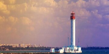 Ворог повторно атакував Одещину, пошкоджено транспортну інфраструктуру та будинки – ОВА