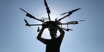 Пентагон та країна Перської затоки ведуть переговори про закупівлю українських дронів-перехоплювачів для протидії Ірану – FT