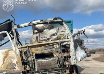 росіяни атакували вантажівку на виїзді для завантаження зерна на Сумщині, водій загинув