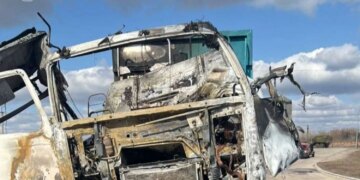 росіяни атакували вантажівку на виїзді для завантаження зерна на Сумщині, водій загинув