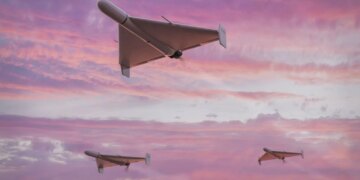 Уламки БПЛА у Києві впали на дах нежитлової будівлі