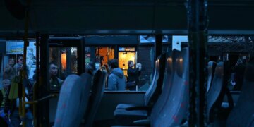 Масована атака рф на Львів: у лікарнях вже 26 постраждалих, збитки лише за пошкоджений транспорт сягають 650 тис. грн