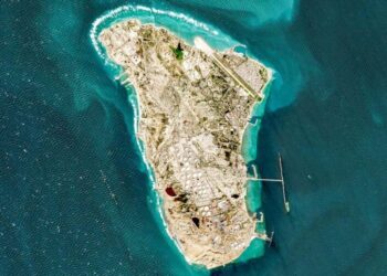 США завдали ударів по ключовому нафтовому терміналу Ірану на острові Харк