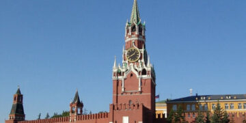 Рекордна кількість людей в Росії виступає за переговори з Україною