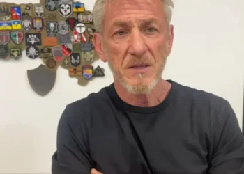 Актор Шон Пенн приїхав до Києва та пропустив церемонію «Оскар»