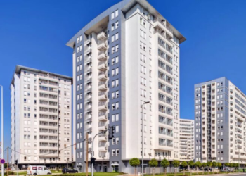 Украинцев предупредили о ловушке с многоэтажками: кого лишат имущества