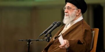 Сигнал “занято”: как Израиль отрезал охрану Хаменеи от мира перед ударом