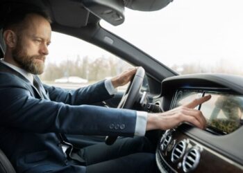 15 штрафных баллов – и права заберут: водителям готовят европейскую систему наказаний