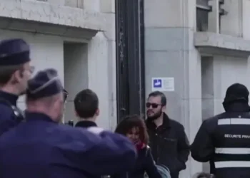 Спроба теракту в Парижі: затримано трьох підозрюваних