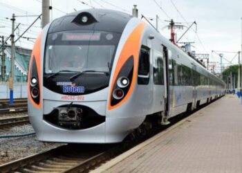 Пряме сполучення Київ–Харків поїздом «Інтерсіті» призупинили до кінця березня