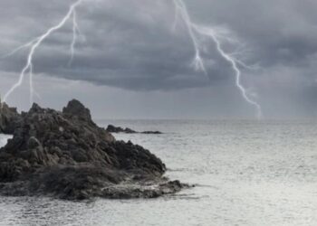 Небезпечний шторм: тропічний циклон Narelle вдарив по Австралії 2026