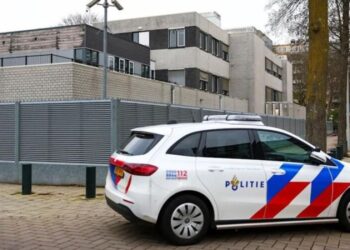 В Амстердамі пролунав сильний вибух у єврейській школі