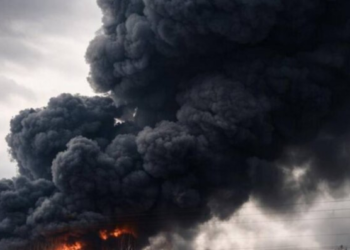 ВСУ ударили по заводу “Новатэк” и ледоколу в Ленинградской области России