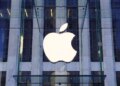 Apple і Google допускають додатки для "оголення" попри заборони – Bloomberg