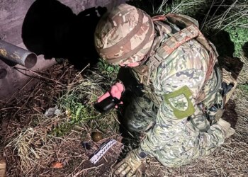 У Рівному чоловік погрожував підірвати гранати при перевірці – його затримали