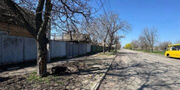 Друга атака рф на Нікополь – БПЛА вдарив по авто, загинув чоловік, поранена жінка