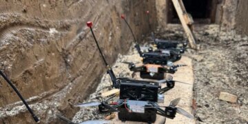 "Українська бронетехніка" модернізує ударні дрони та впроваджує автодонаведення