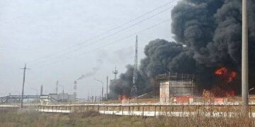 Дрони атакували новокуйбишевський НПЗ у самарській області рф – відео