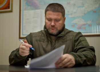 Протезування "під ключ" і виплата 6 500 гривень відразу після поранення. Бизов розповів, як військовим допомагають профспілки