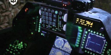 Україна отримала рідкісні мобільні тренажери для винищувачів F-16