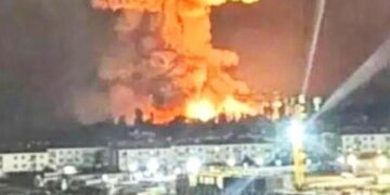 Українські дрони завдали удару по фрегату «Адмірал Макаров» у Новоросійську