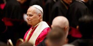 Трамп атакує Папу Римського через критику війни з Іраном