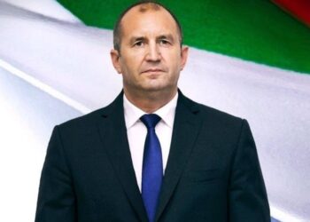 Проти допомоги Україні: партія Радєва лідирує на виборах у Болгарії