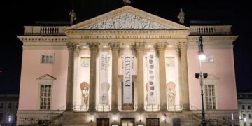 Берлін витрачає сотні євро на кожне місце в опері
