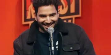 Індійський комік Самай Райна повертається на сцену після скандалу
