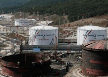 Успешные атаки Украины сузили “нефтяное горлышко” РФ – Устенко