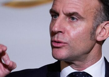 Макрон відповів на жарти Трампа про його особисте життя та розкритикував позицію США