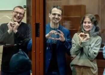 У Росії засудили шістьох активістів за антивоєнну позицію