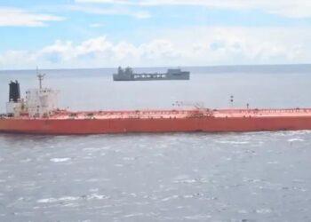 США перехопили танкер з іранською нафтою