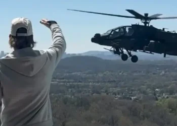 Скандал у США: екіпажі армії відсторонені через польоти біля дому Kid Rock