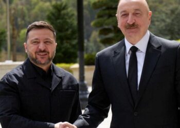 Зеленський підписав угоду з Азербайджаном на тлі нових російських ударів