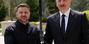 Зеленський підписав угоду з Азербайджаном на тлі нових російських ударів