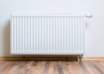 Централизованному отоплению конец: Попенко раскрыл роковую ошибку власти