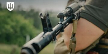 Пилотная модель: Первый центр нацсопротивления получил учебное оружие от ВСУ