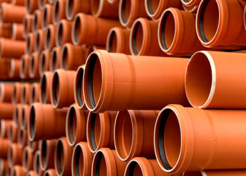 Трубы ПВХ: простое решение для воды, канализации и полива