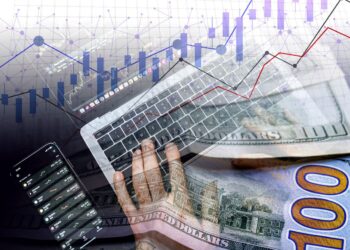 Курс валют на 29 квітня: долар в обмінниках пішов угору, а євро в банках дешевшає