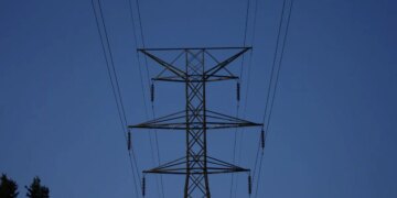 Бізнесу дозволили купувати електроенергію напряму без аукціонів
