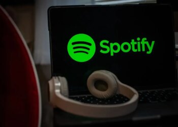 Spotify та Universal дозволять фанатам створювати ШІ-кавери на пісні